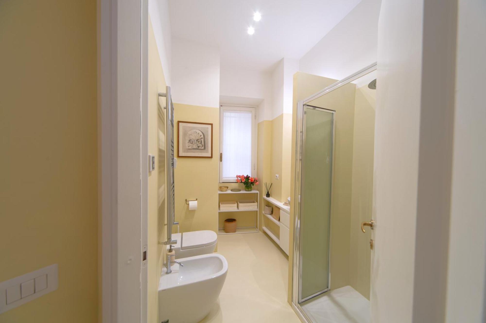 Bernini Stay, Next To Trevi Fountain Rome Exterior photo